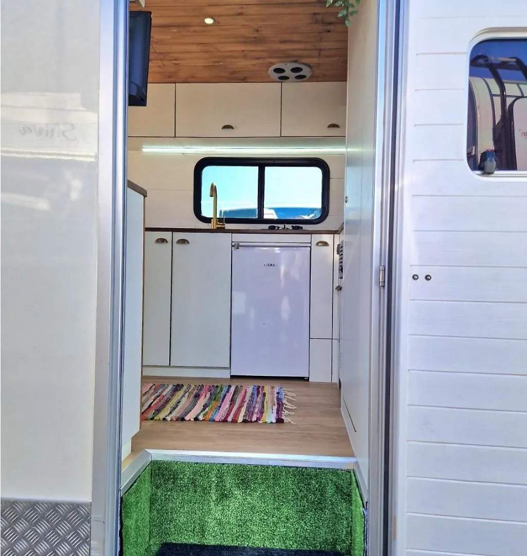 Hotel Camper Estatico Solo Para Alojar En El Frente Del Mar La Tejita 0*,  España